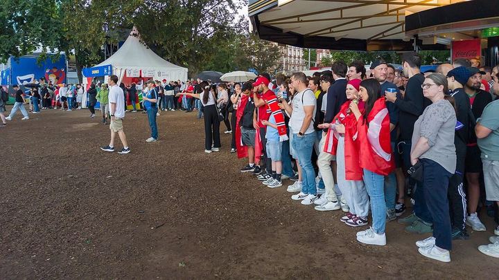 杭州警方紧急提醒：涉案100多万，世界杯赌球8人被抓，3人已被刑拘！｜星空娱乐首页（封面配图）